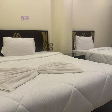 Pyramids And Sphinx Hotel Kafret el-Gabal 外观 照片