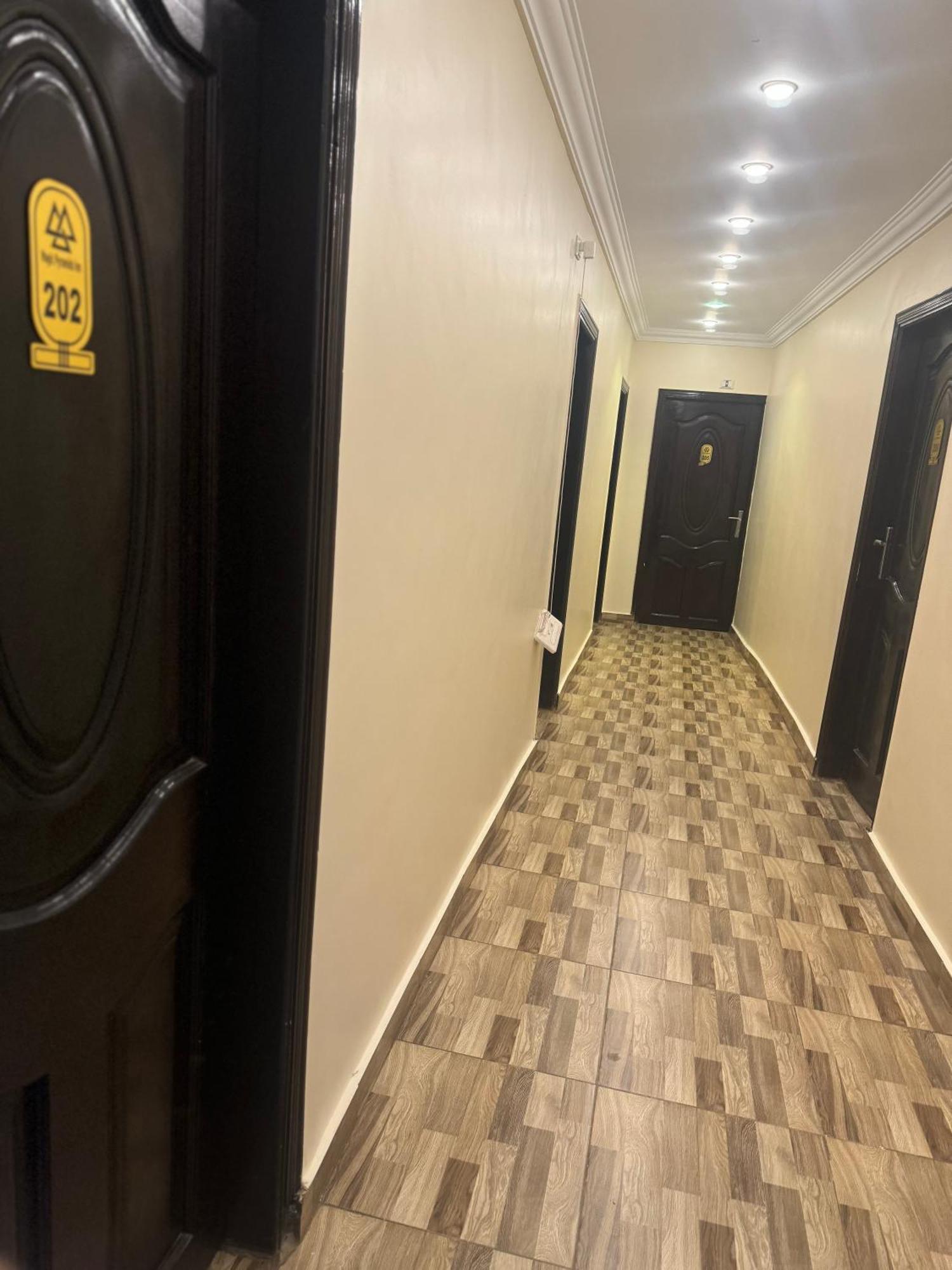Pyramids And Sphinx Hotel Kafret el-Gabal 外观 照片