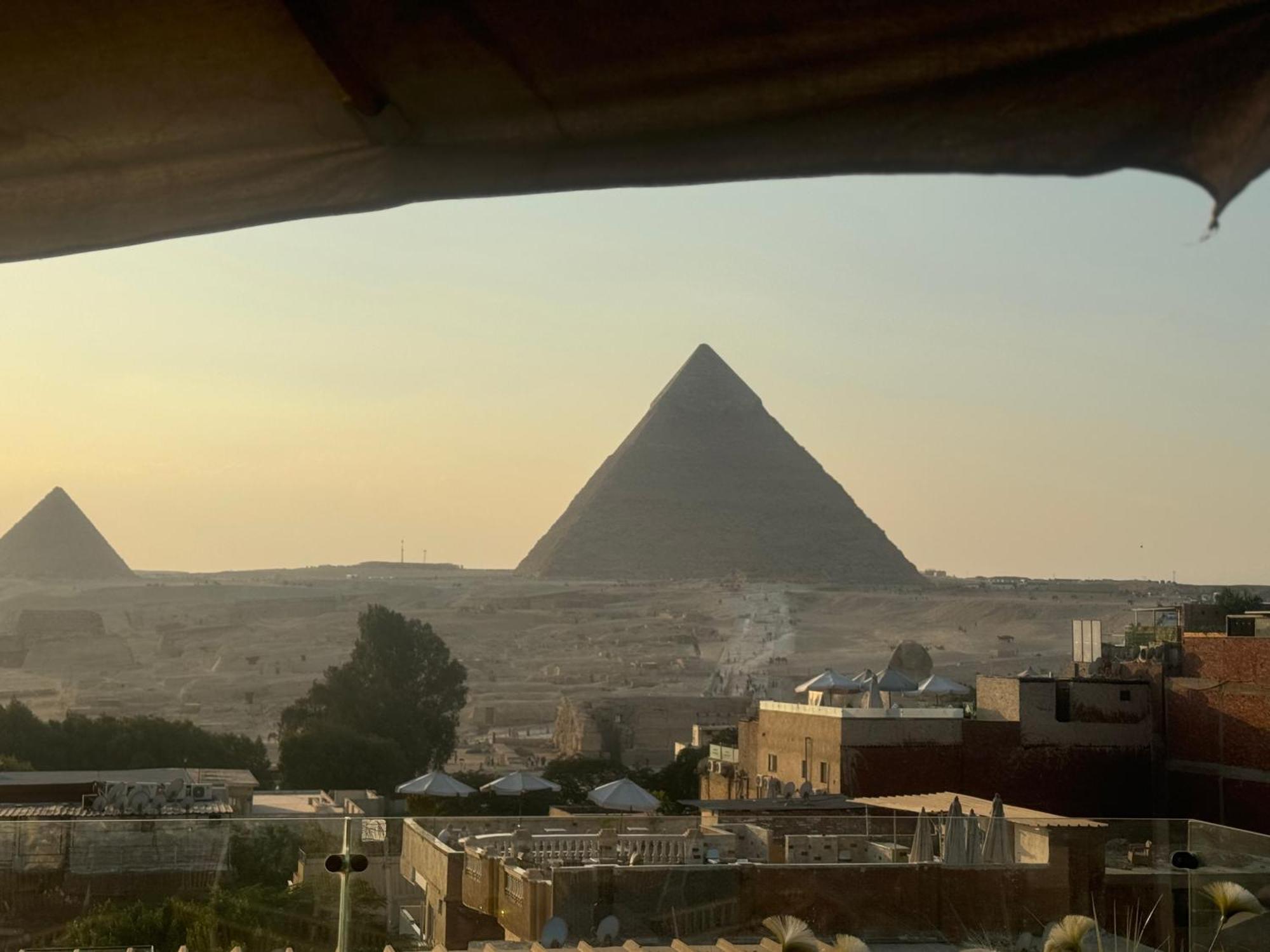 Pyramids And Sphinx Hotel Kafret el-Gabal 外观 照片
